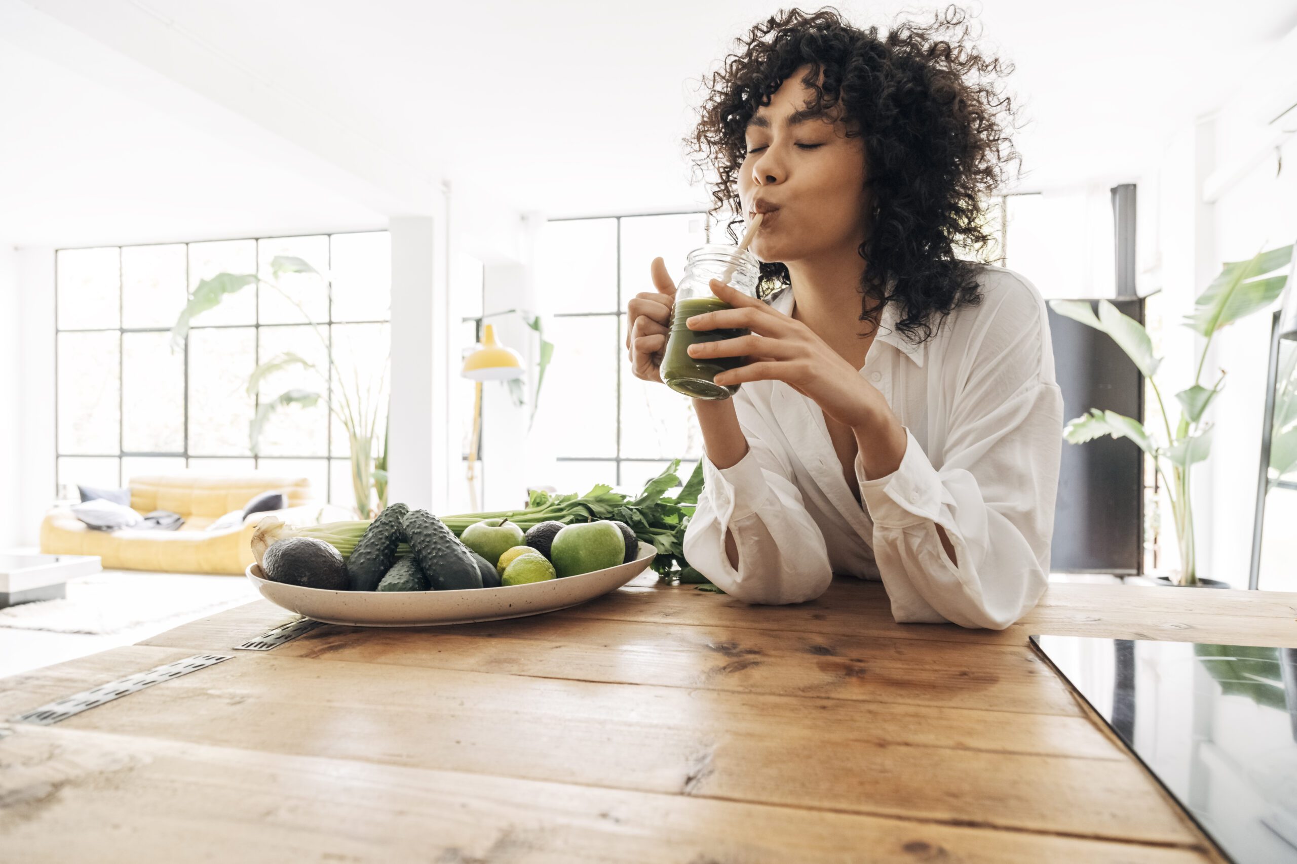 6-receitas-poderosas-de-suco-detox